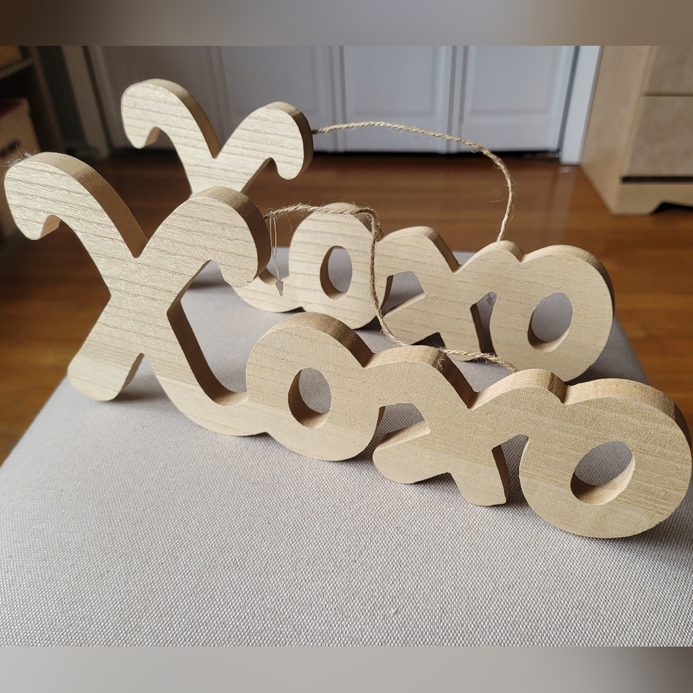 DIY XOXO Wooden Hanging Door Or Window Decor